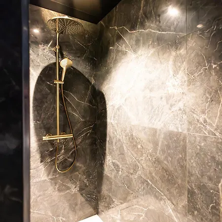 Bed & Breakfast L'espace D'un Moment - La Thuin